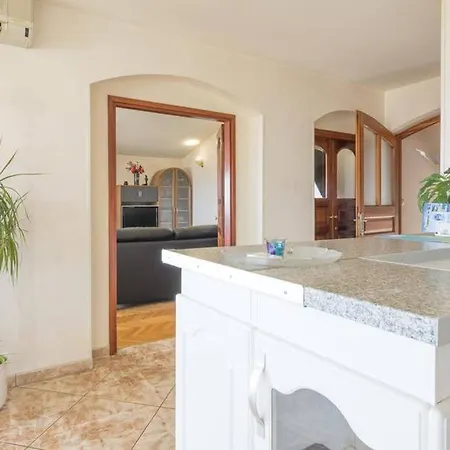 Apartment Jules Hvar Town
